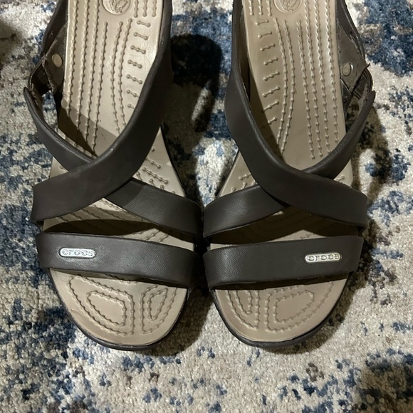 Crocs Brown Cyprus IV Open Toe Heels Size 8 - Picture 5 of 9
